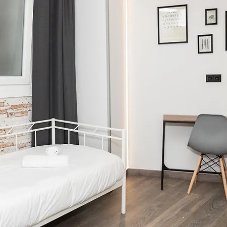 Pensión H30 Salces Self Check In Licencia Hbi01292 3*