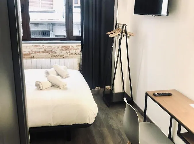 H30 Salces Self Check In Licencia Hbi01292 Gæstehus 3*