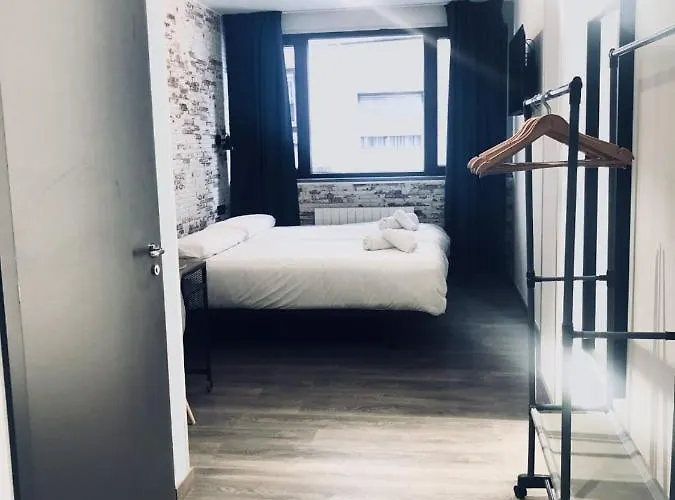 H30 Salces Self Check In Licencia Hbi01292 Gæstehus Bilbao