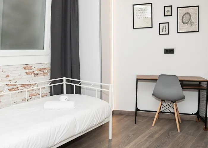 Guest house H30 Salces Self Check In Licencia Hbi01292 3*