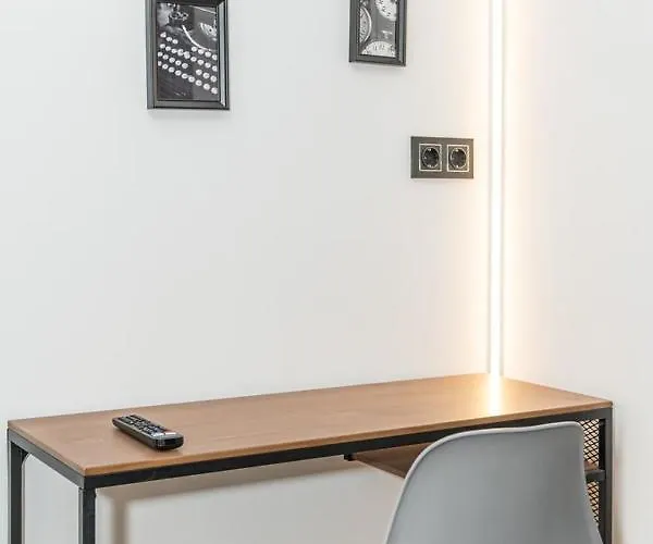 H30 Salces Self Check In Licencia Hbi01292 Bilbao